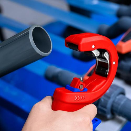 Knipex DPT50 Pipe Cutter for Thick-walled Plastic Pipes 90 23 02 BK